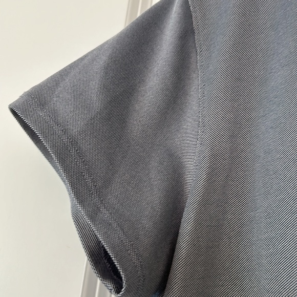 Vineyard Vines Performance Polo Shirt Silvery Blue Medium w MEASUREMENTS! - Picture 6 of 13